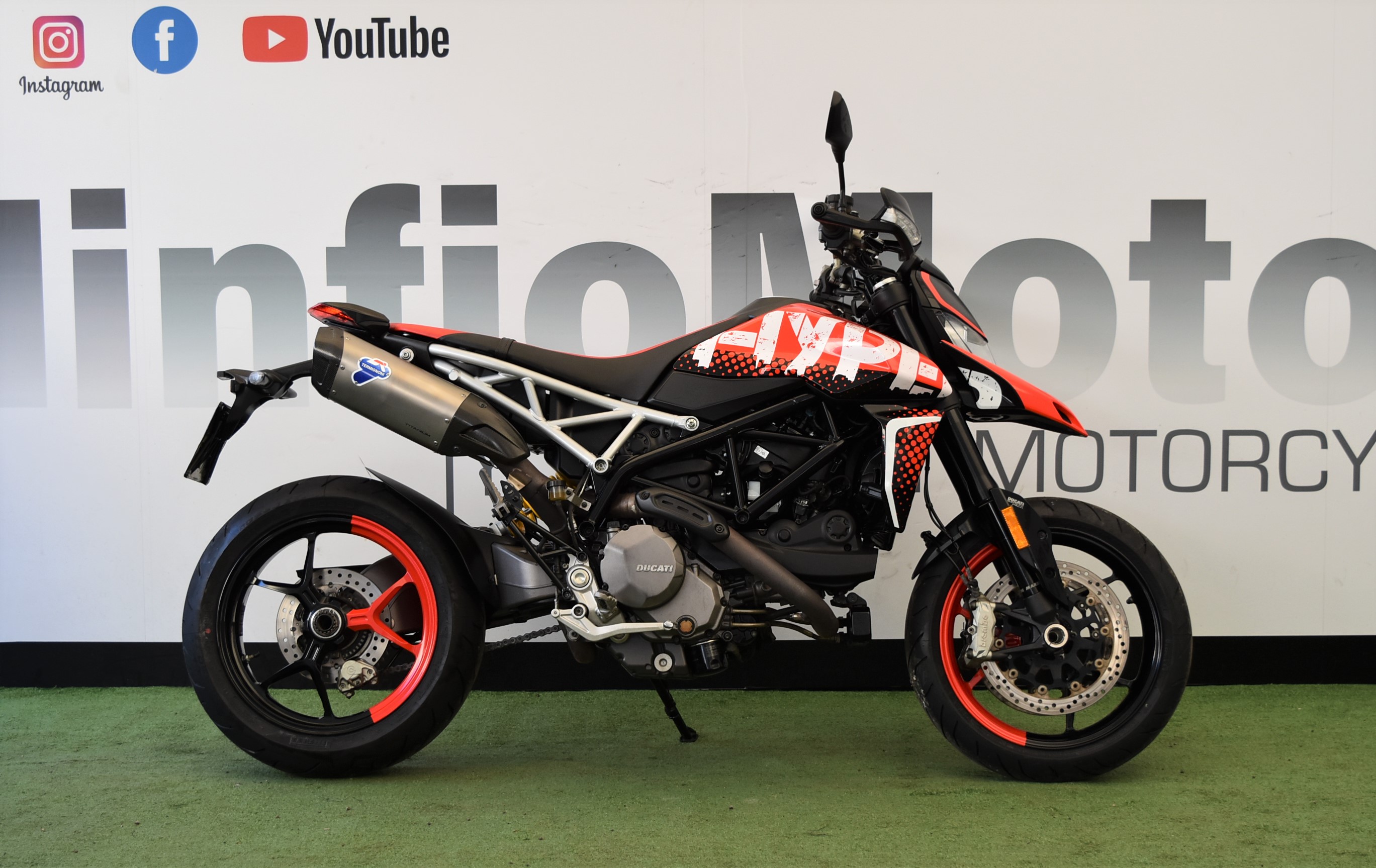 Ducati Hypermotard RVE 950 – 2020 A2