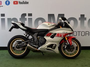 Yamaha YZF R7 – 2022