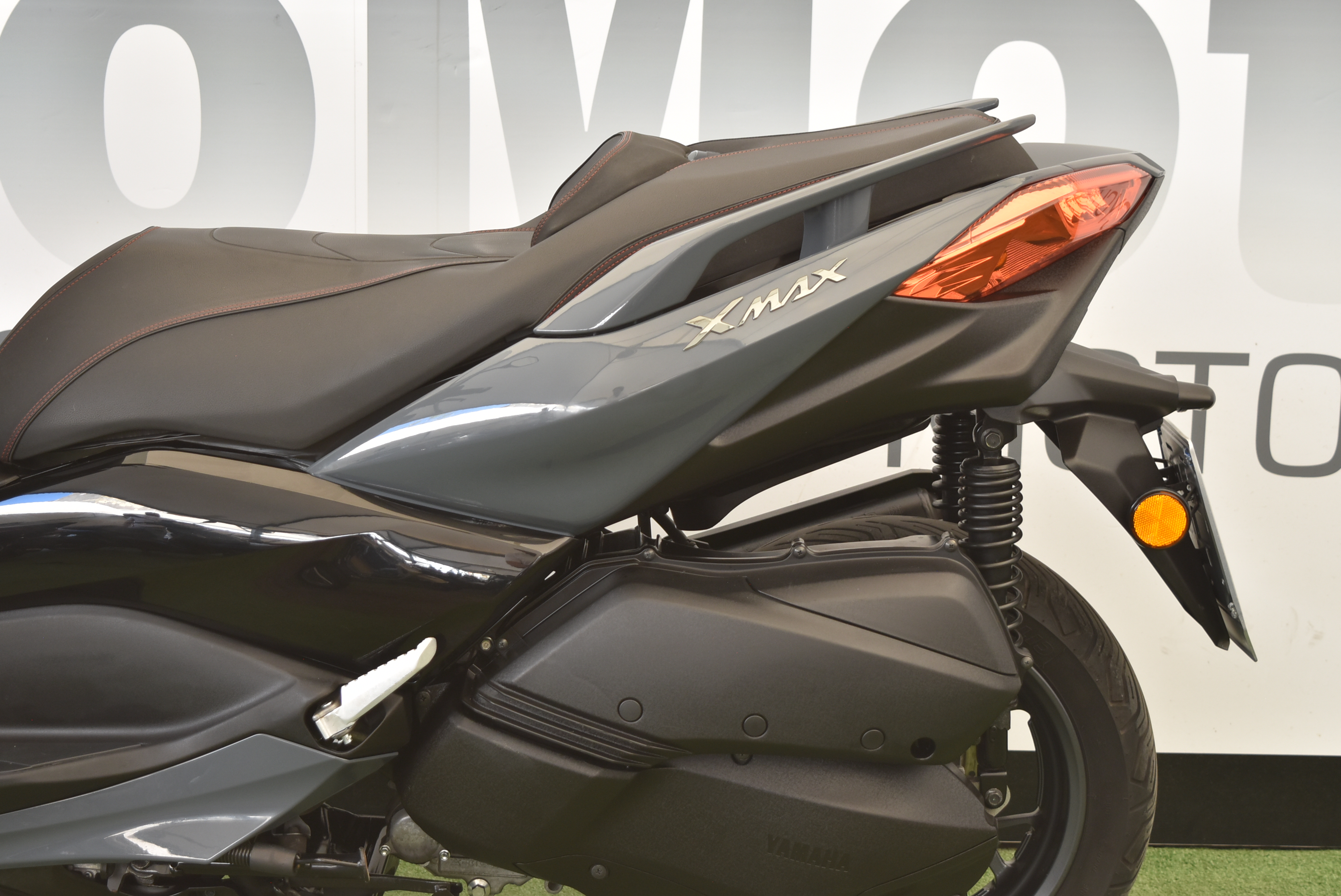 Yamaha X-Max Tech Max 300 -2021