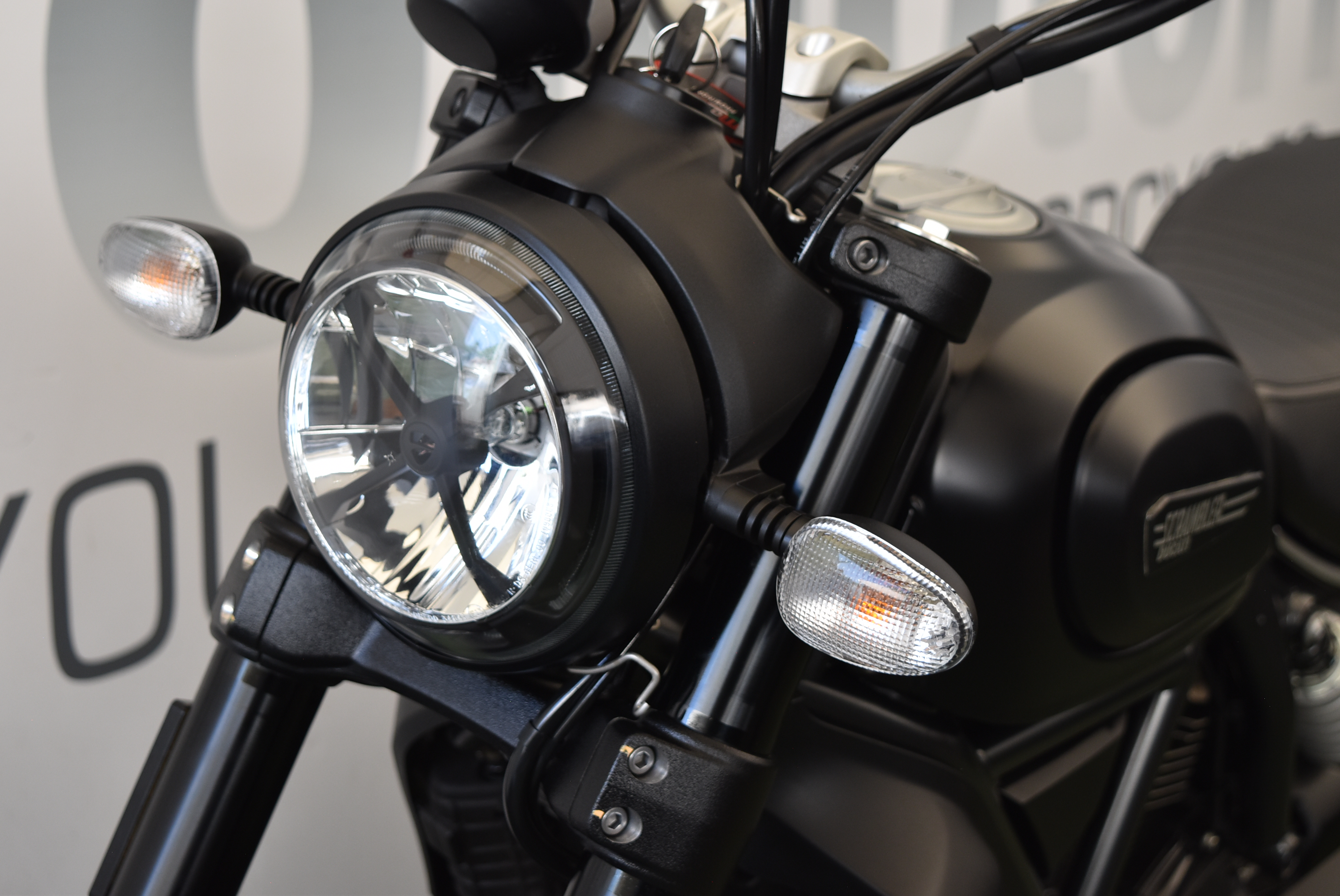 Ducati Scrambler 800 ICON DARK – 2021
