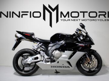 Honda CBR 1000 RR Fireblade – 2004