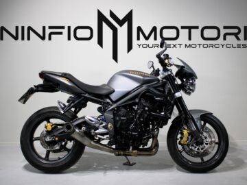 Triumph Street Triple R – 2009