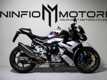Bmw M 1000 R – 2026