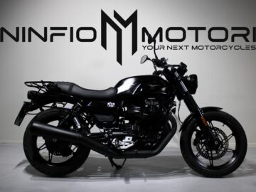 Moto Guzzi V7 Stone – 2022